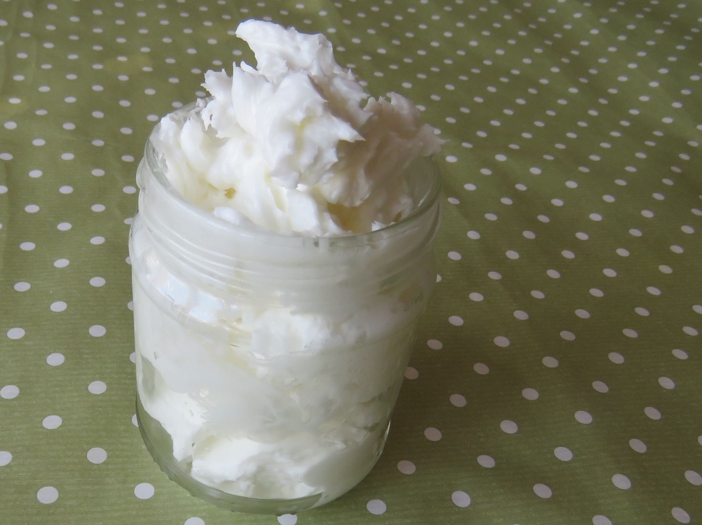 04_Fertige-Koerperbutter_Julia-Wallentin_die-umweltberatung