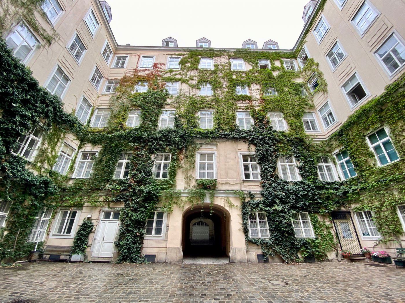 Begrüntes Gebäude in Wien