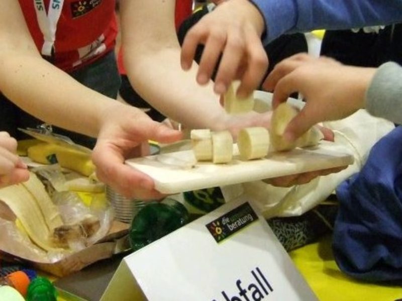 Abfall-Workshop-Kinder_Katharina-Foglar-Deinhardstein_die-umweltberatung.JPG