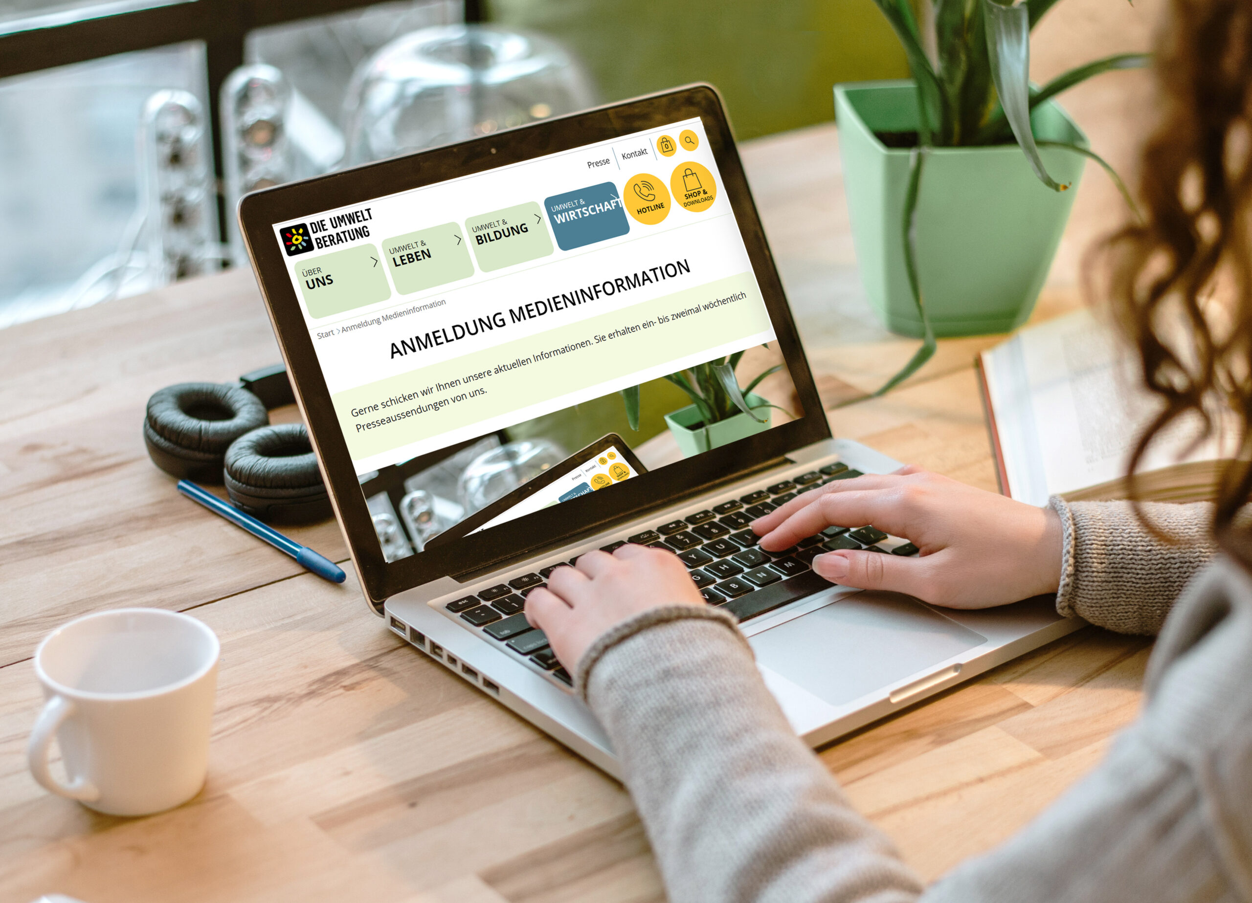 Anmeldung für Medieninformation am Laptop