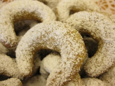 Vanillekipferl mit Dinkel