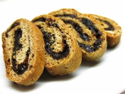 Dörrzwetschkenstrudel