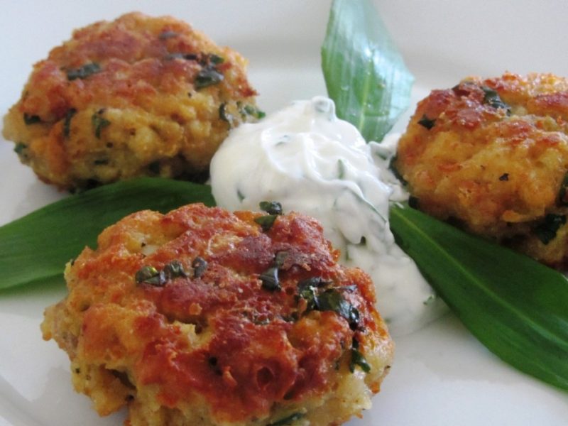 Bärlauchlaibchen mit Kräuterrahm