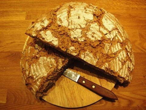 Vollkorn-Kürbisbrot