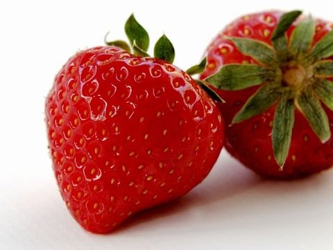 EubKupka2007Erdbeeren9web