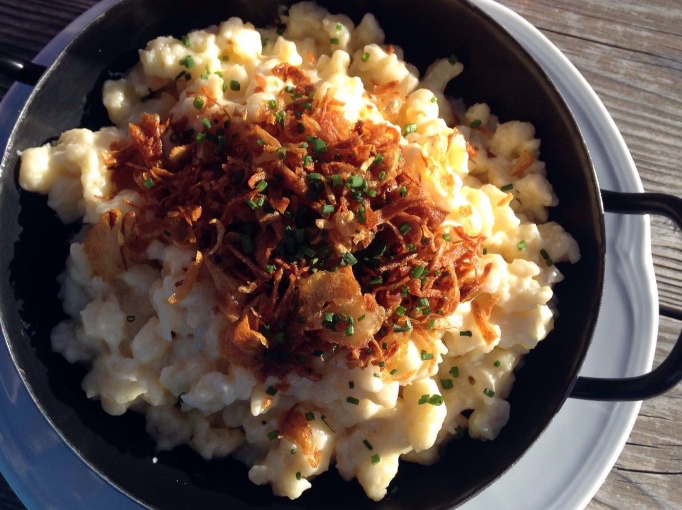 Käsespätzle mit Röstzwiebeln