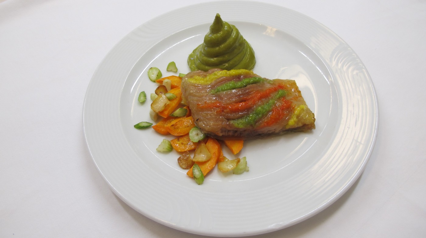 gebratener Karpfen mit Spalterbsenmousse