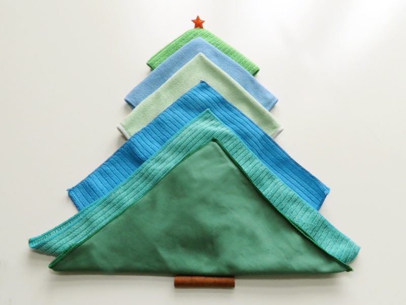 Christbaum - zusammengesetzt aus Mikrofasertüchern