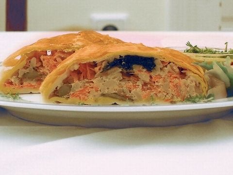 Perlweizenstrudel mit Kressesauce