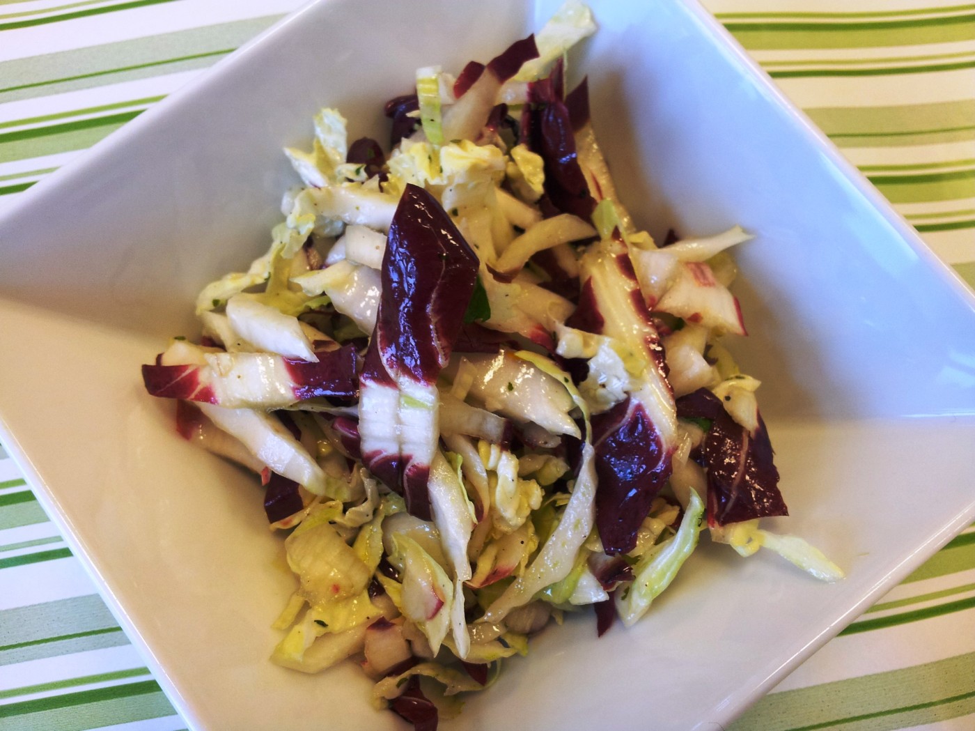 Radicchio-Chinakohl-Salat