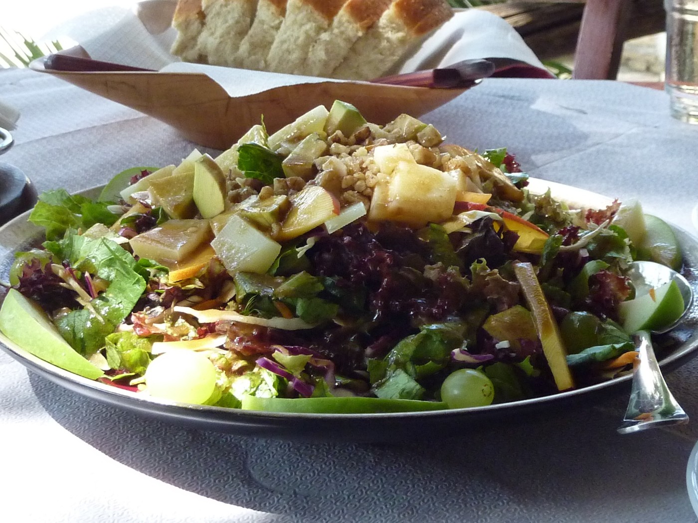 Salat mit Pecorino und Weintrauben