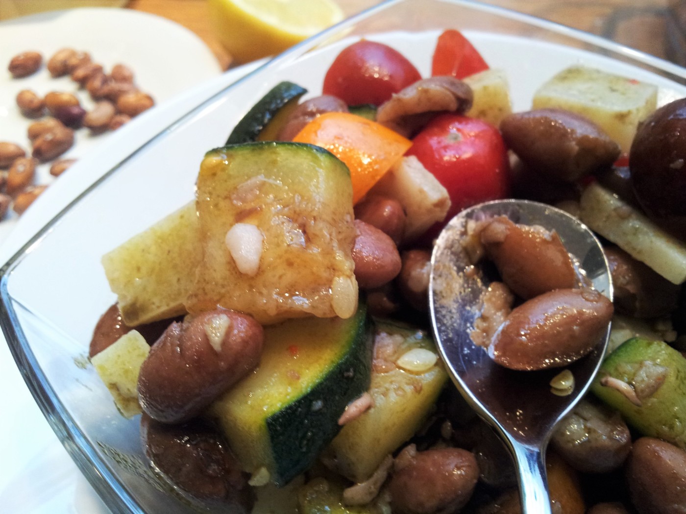 Sommersalat mit Wachtelbohnen