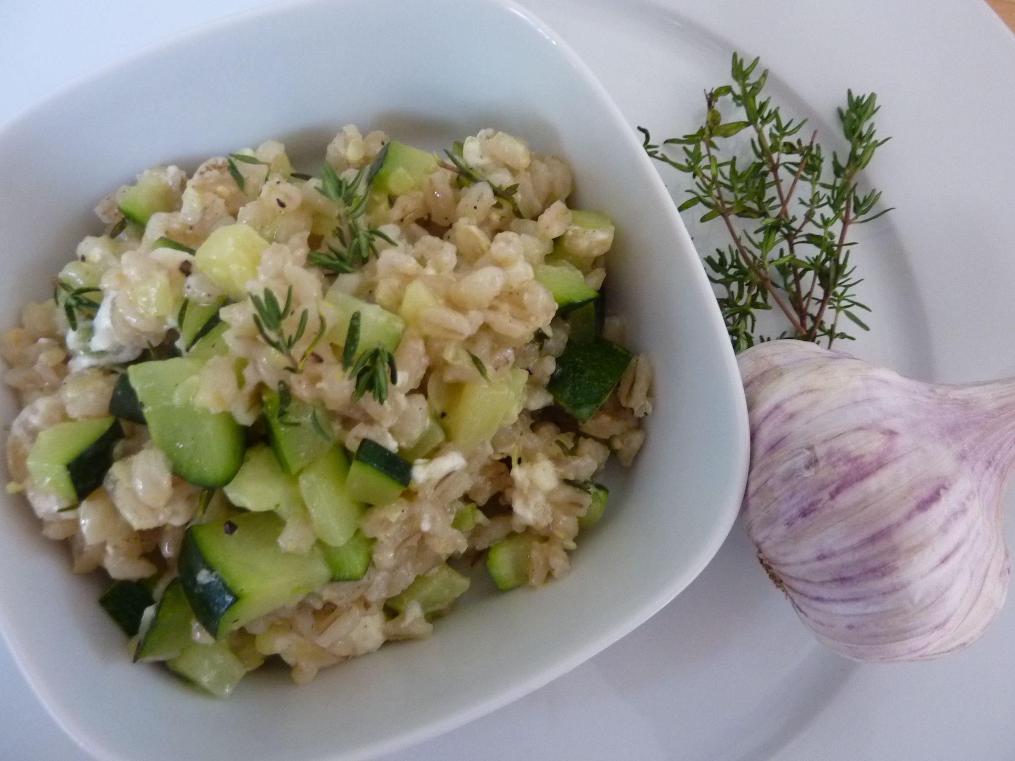 Rollgerstl-Risotto mit Zucchini