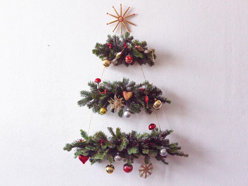Christbaum in 3 Reihen aus Reisig