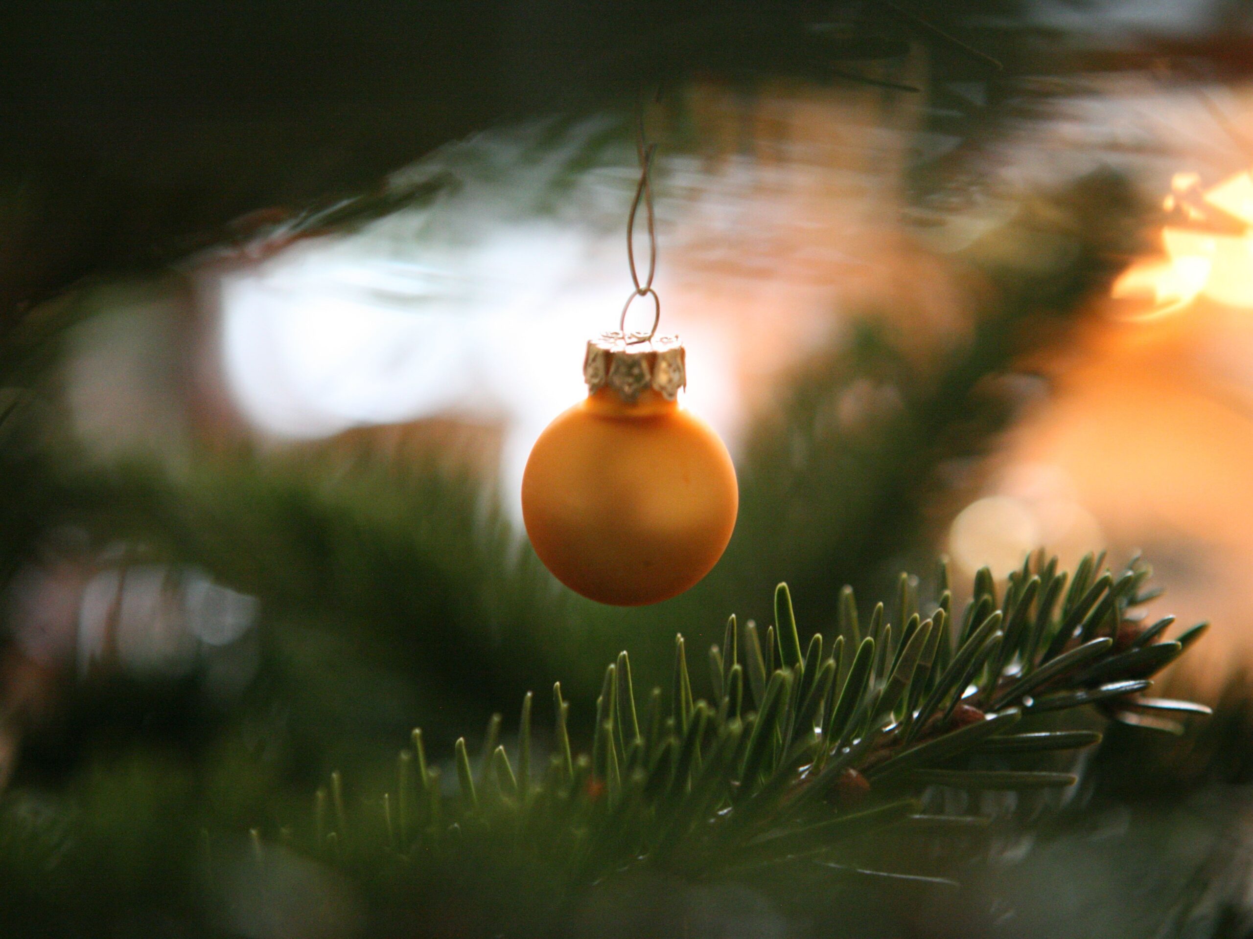 Kugel am Christbaum