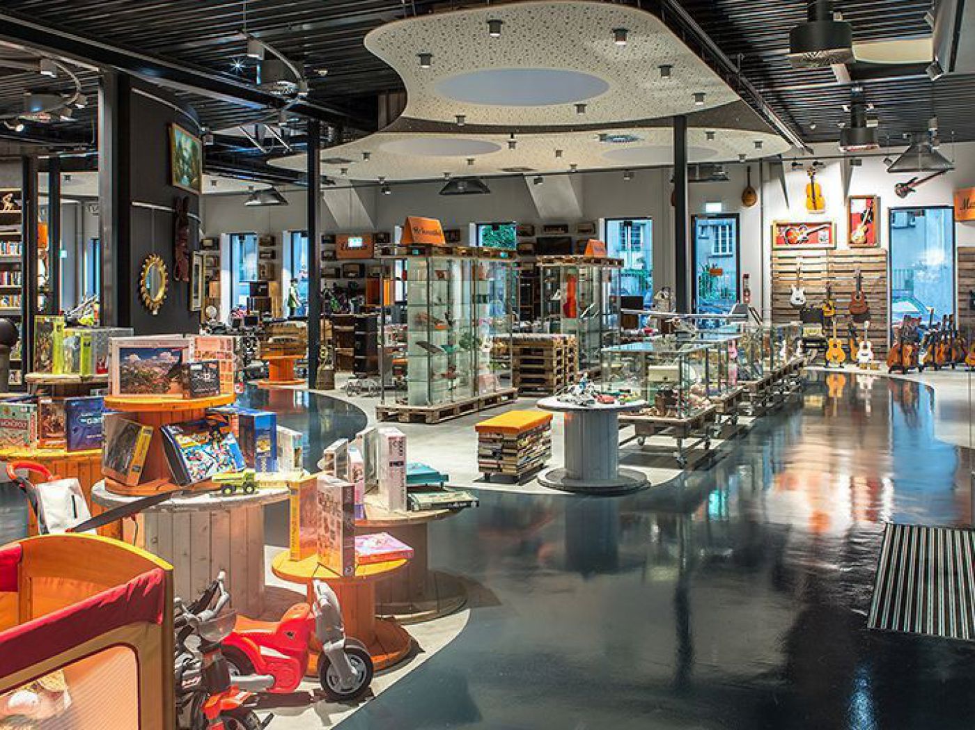 Verkaufsraum im 48er-Tandler