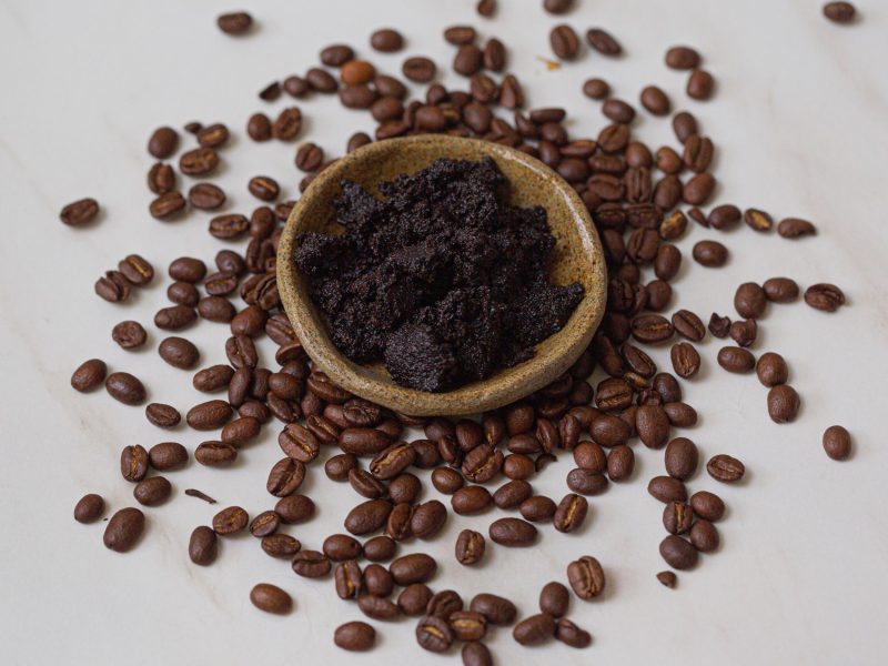 Kaffeesatz in Schüsserl