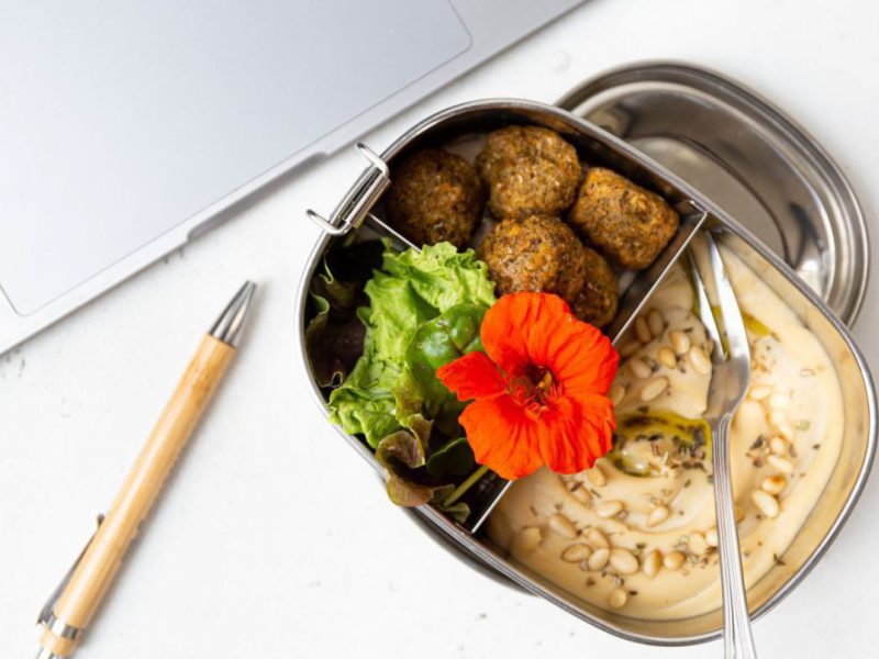 Mittagessen im Mehrweggeschirr